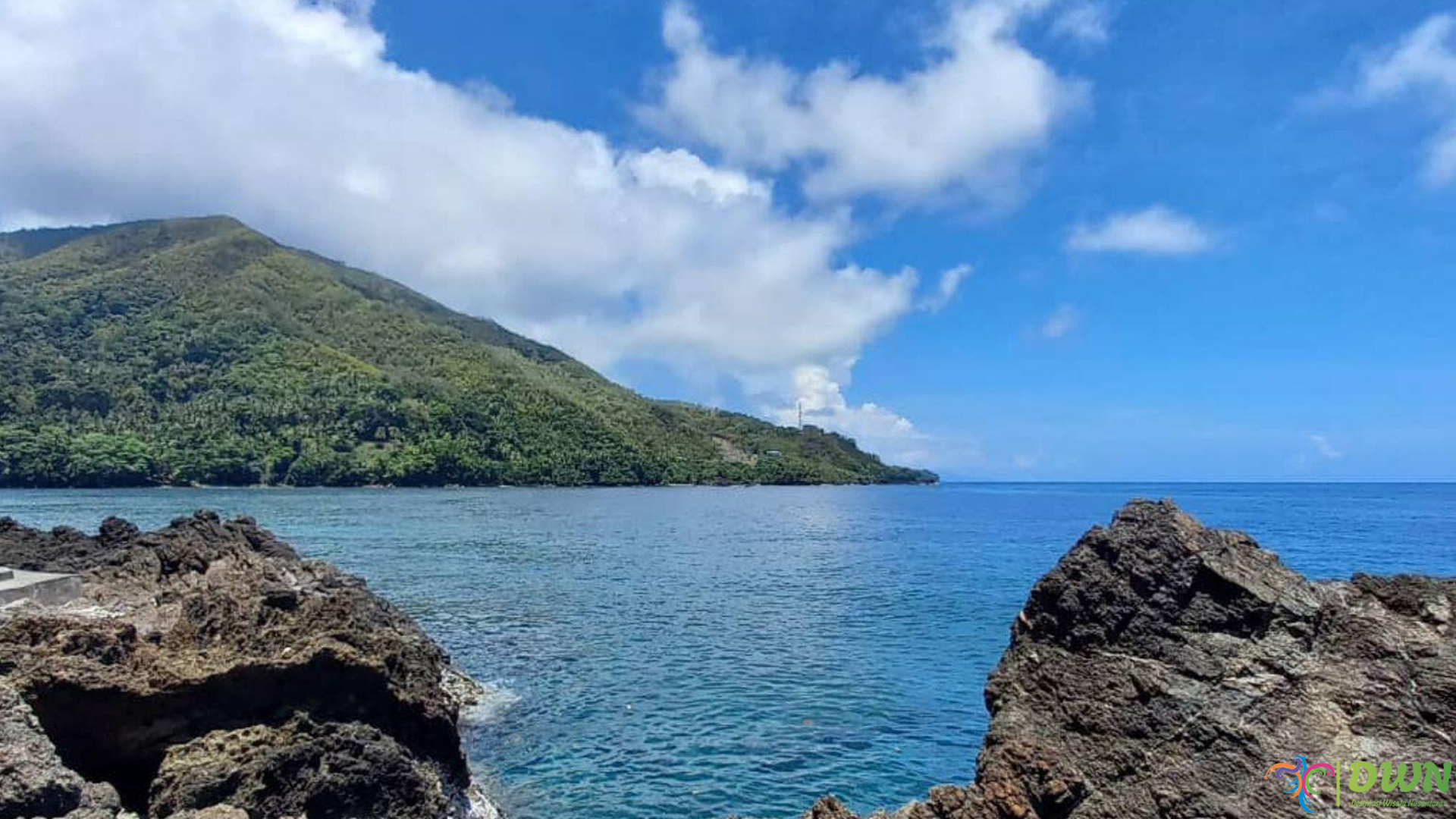 Pantai Hukurila, Destinasi Anti-Mainstream untuk Liburan Santai