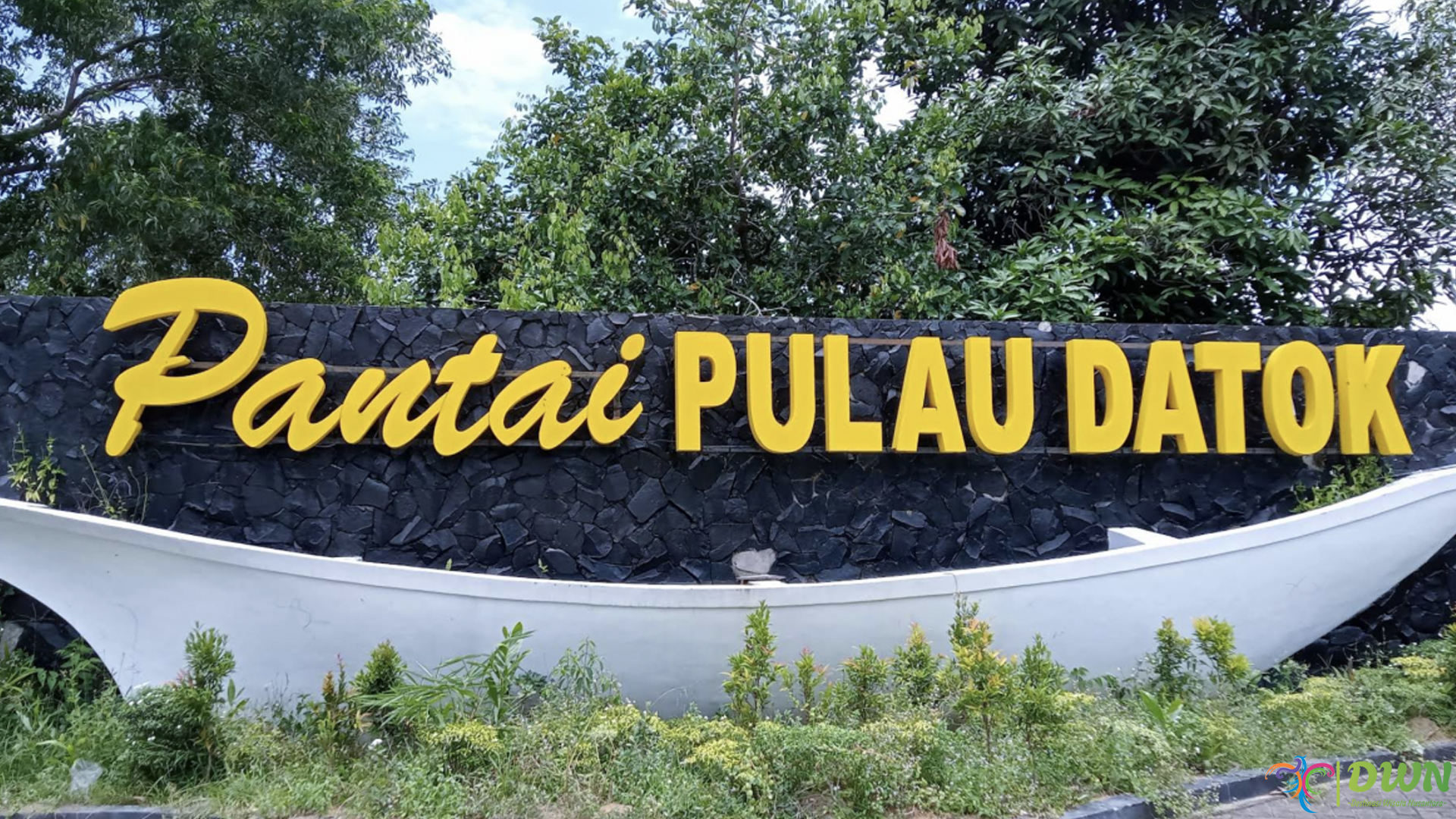 Eksplorasi Pantai Pulau Datok: Surga Tersembunyi di Indonesia
