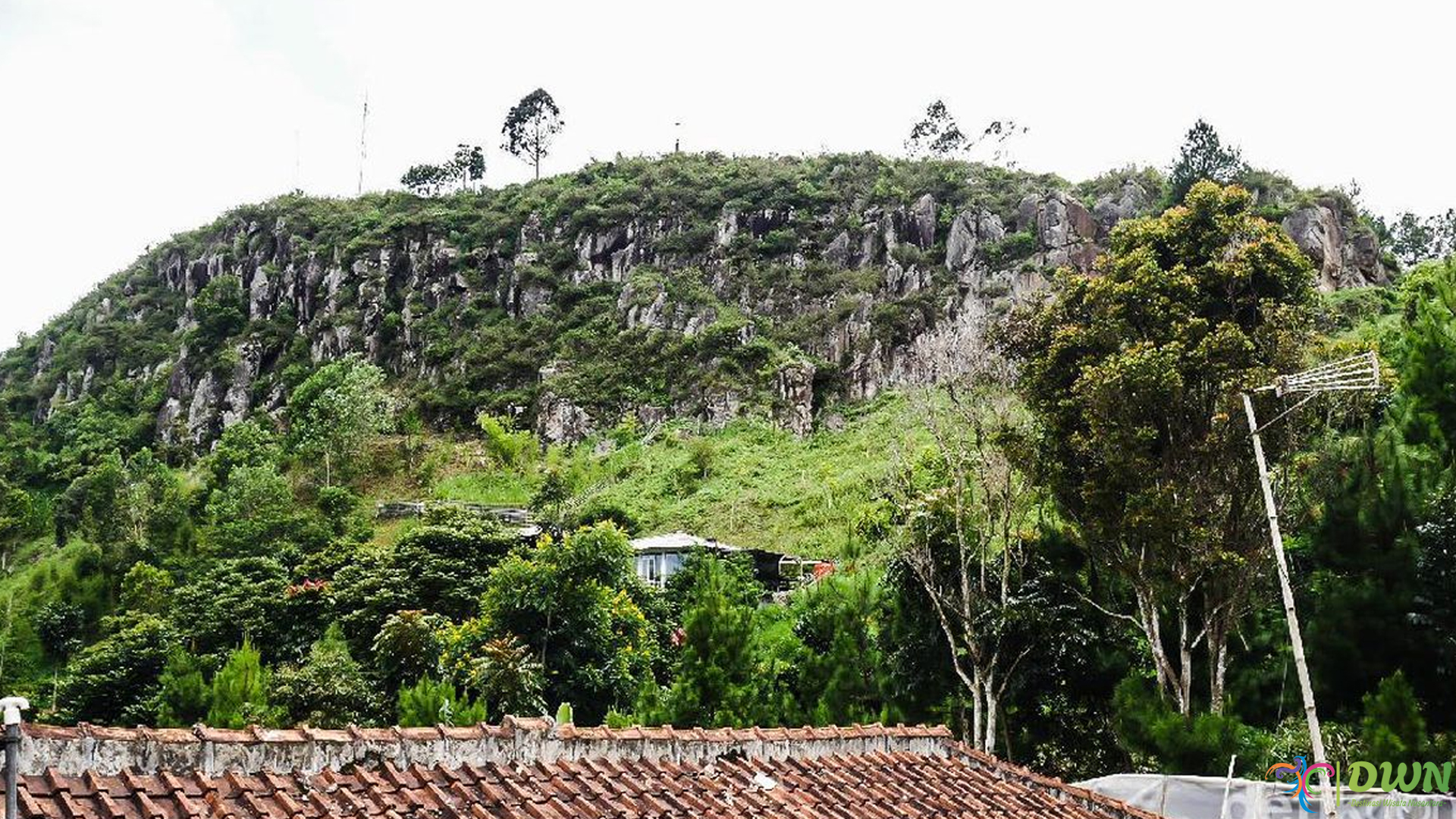 Gunung Batu Lembang: Surga Tersembunyi di Atas Awan Bandung