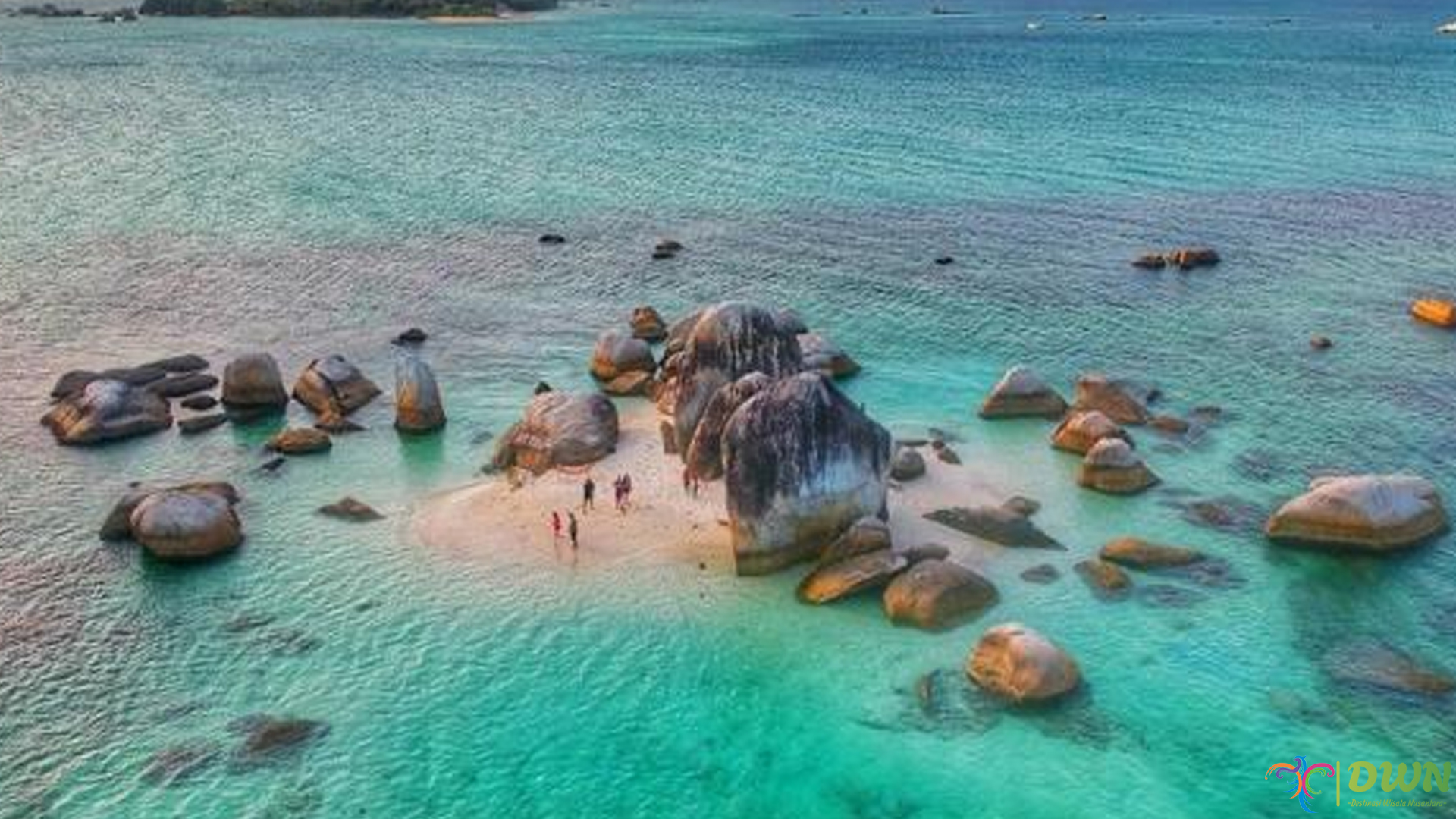 Liburan Seru di Pulau Batu Berlayar: Rileks dan Lepas Penat