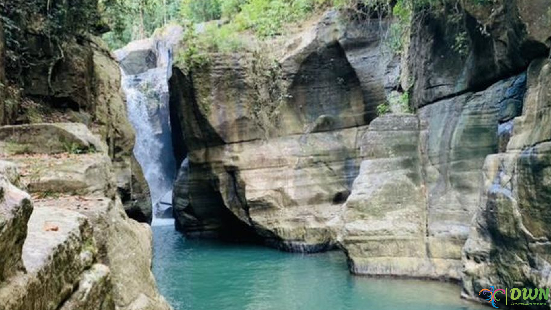 Nikmati Pesona Alam Mempesona di Air Terjun Cunca Wulang