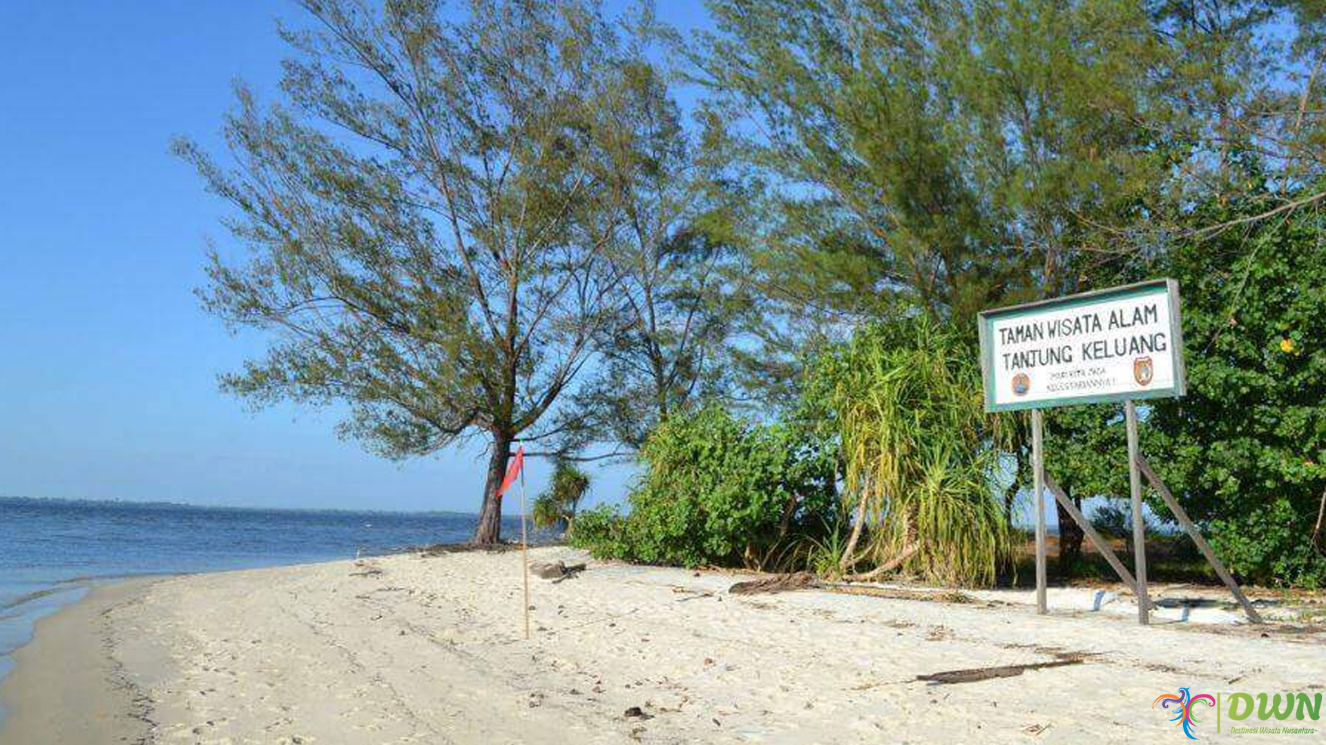 Pesona Pantai Tanjung Keluang dan 3 Aktivitas Seru Wajib Coba