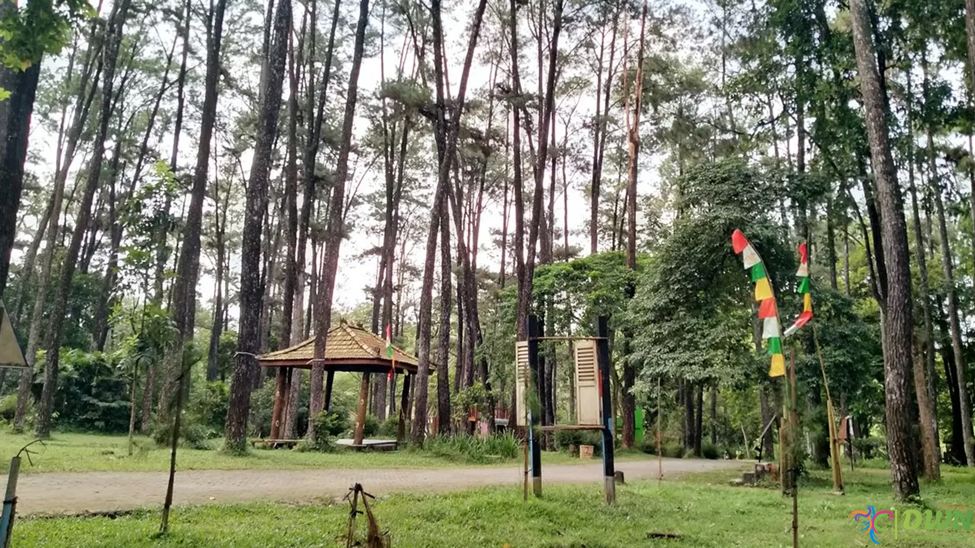 Liburan Asyik di Taman Wisata Alam Punti Kayu dengan 3 Fasilitas