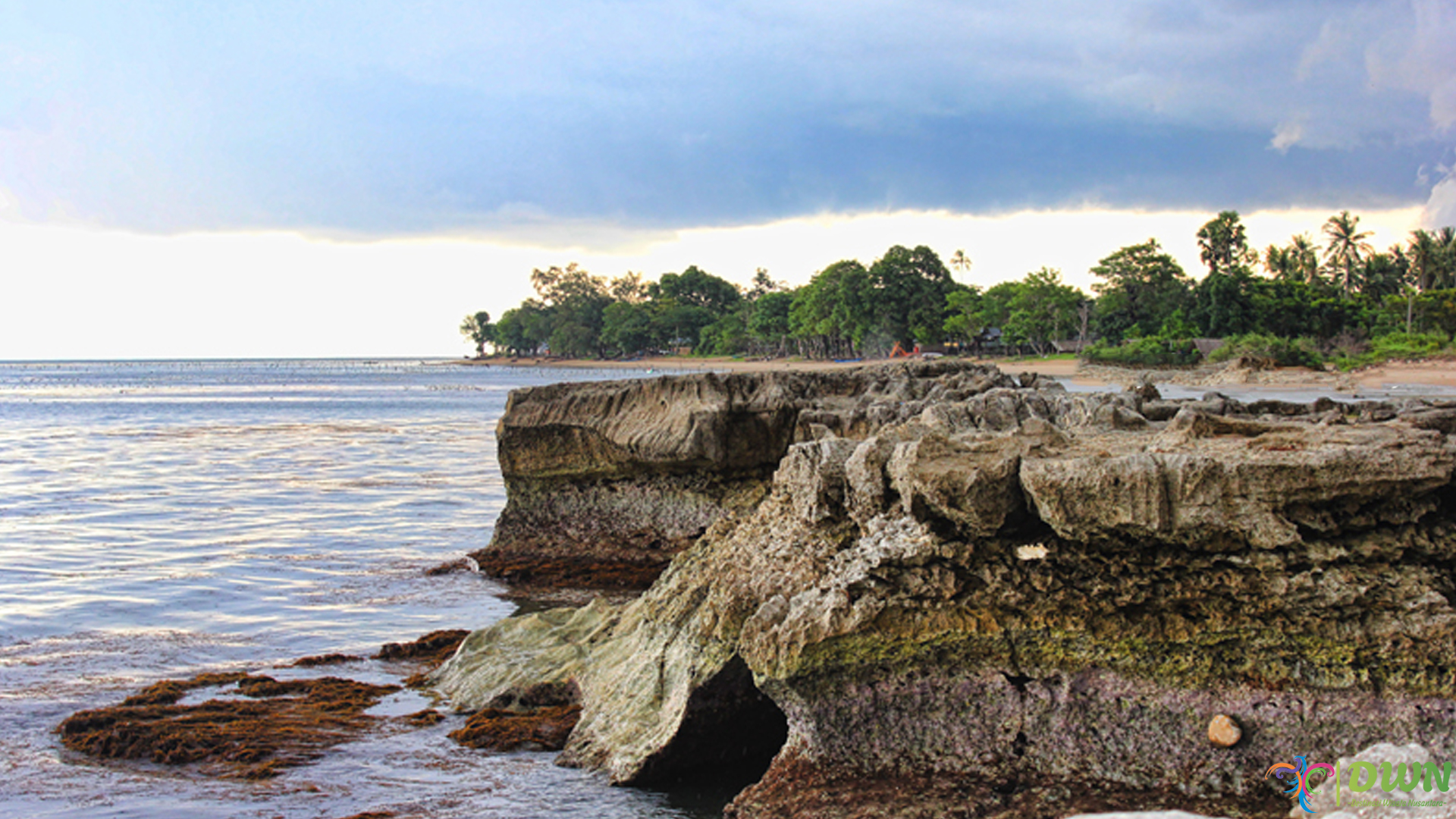 Wisata Pantai Barugaya Punaga: 4 Alasan Wajib Dikunjungi