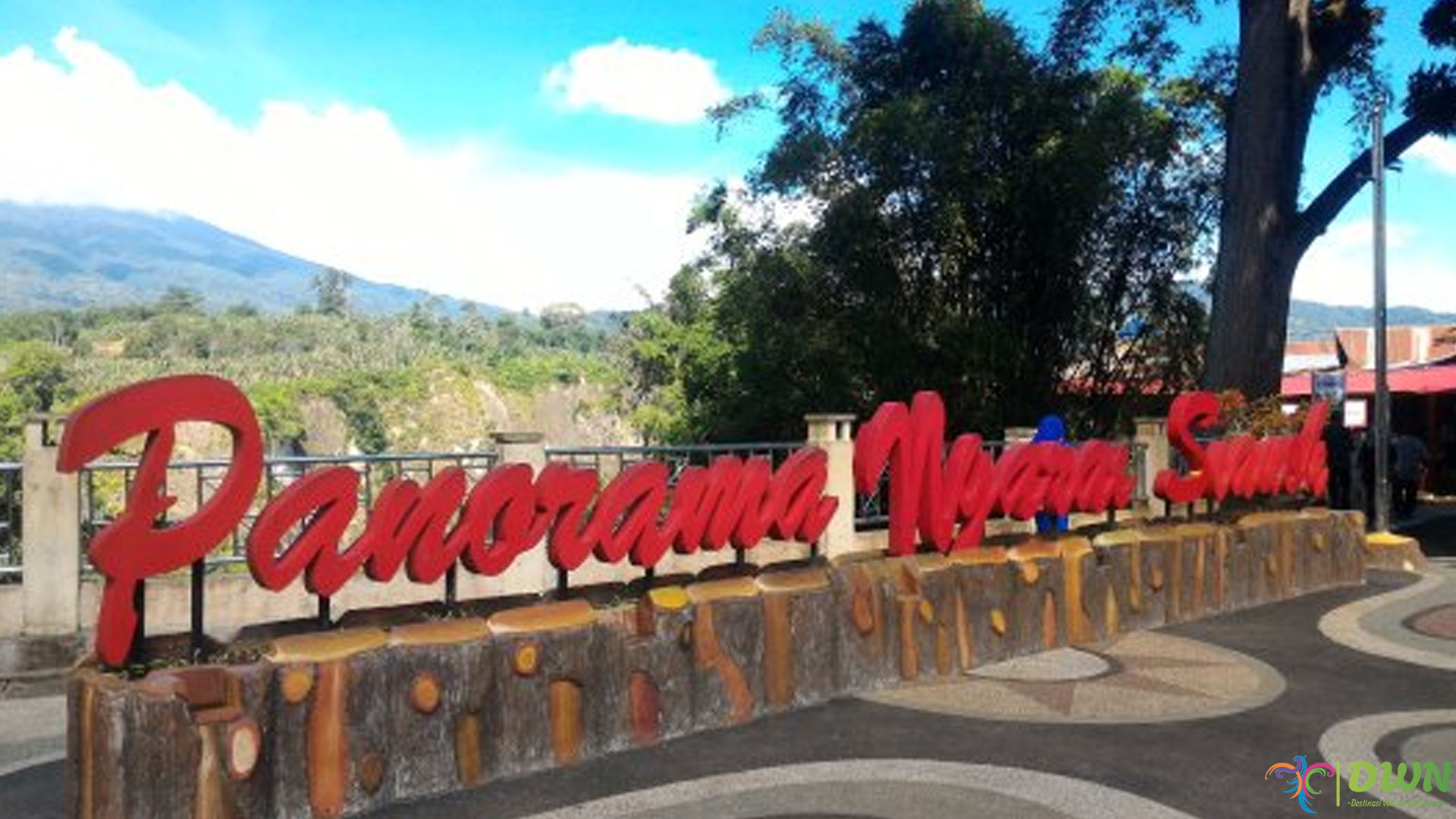 Panorama Ngarai Sianok: 4 Keindahan Alam yang Bikin Terpesona