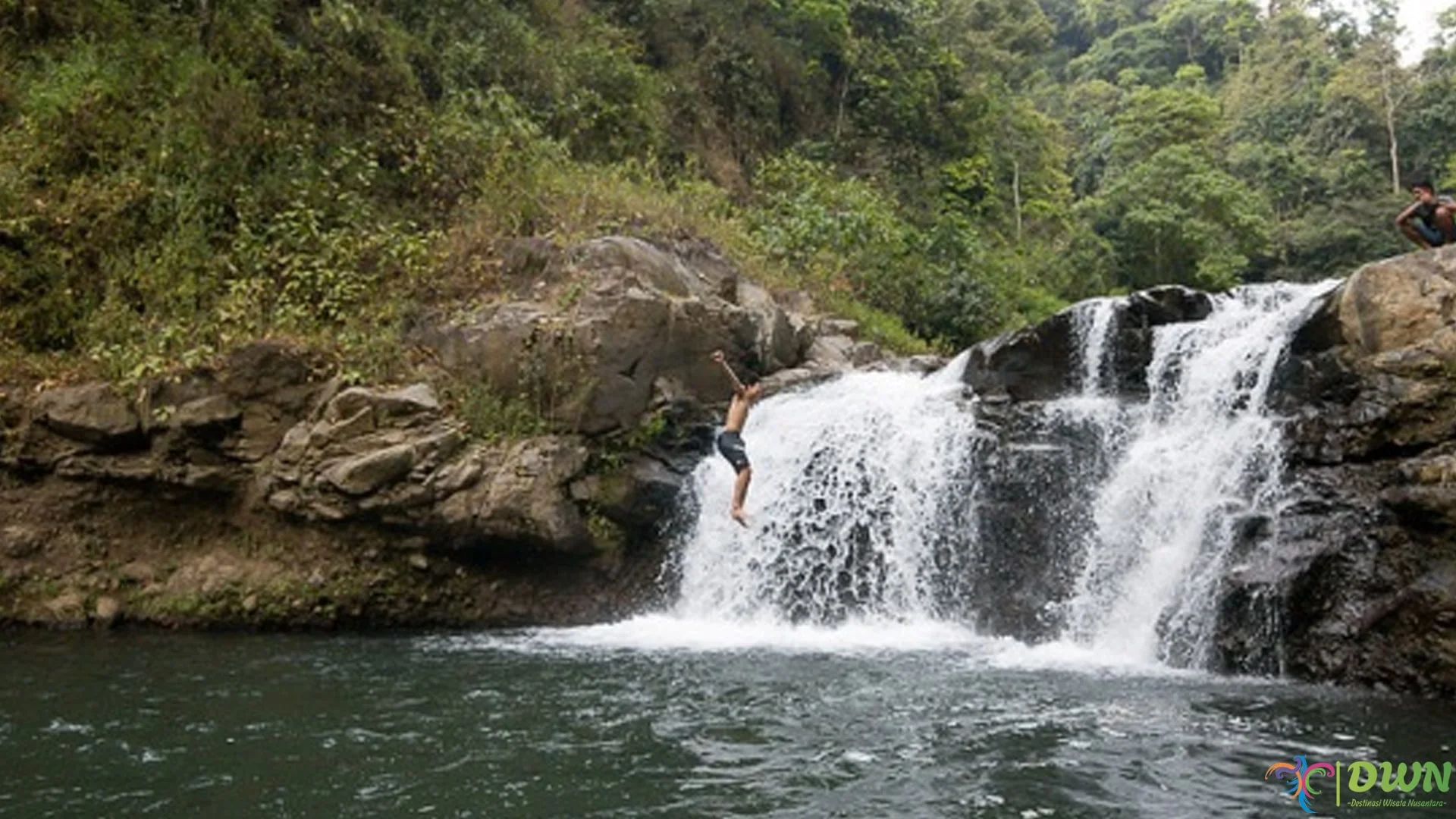 Mengungkap Keindahan Air Terjun Triban: 5 Hal yang Bisa Kamu Temukan