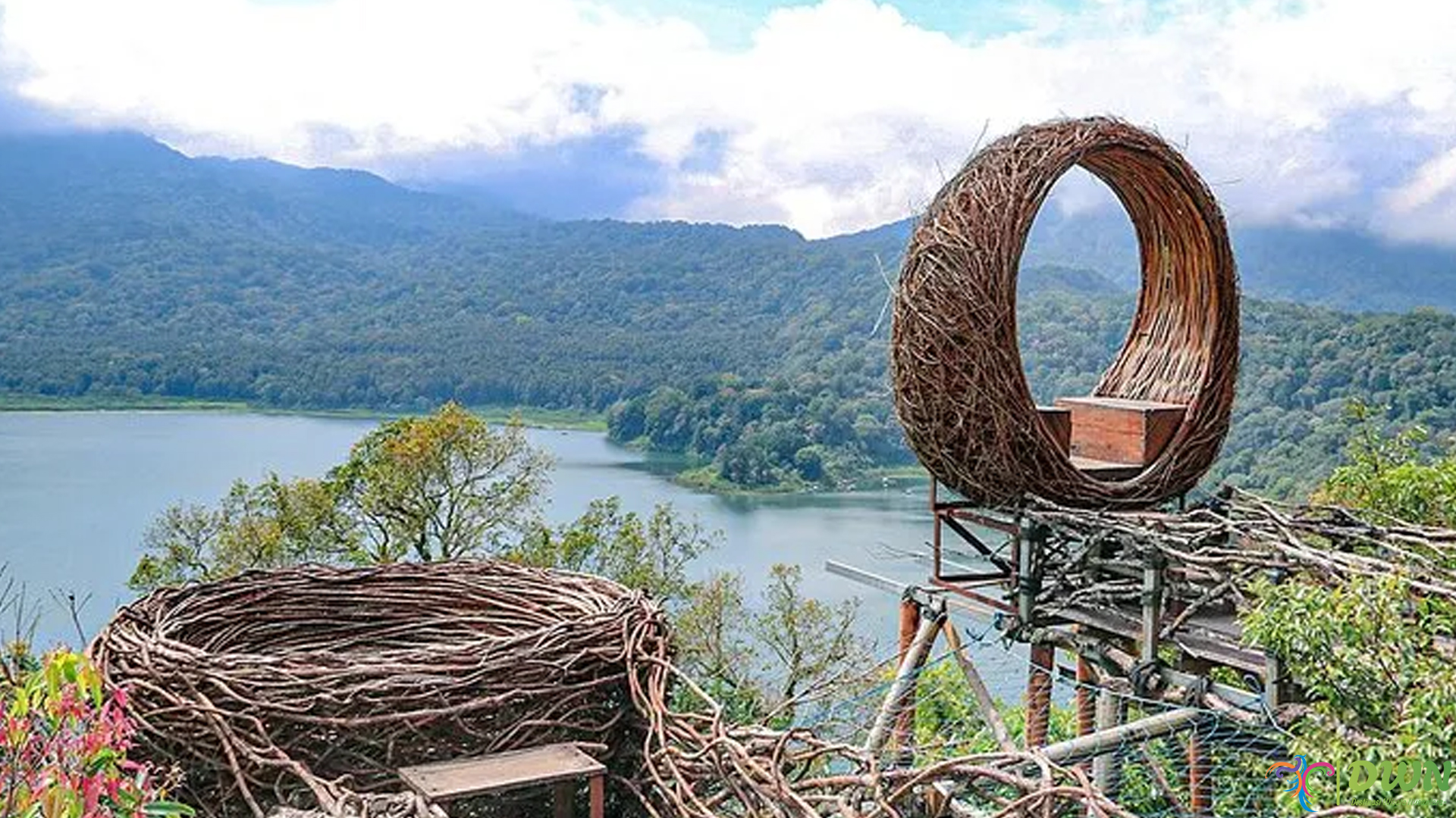 Pesona Alam Bali: 5 Spot Foto Terbaik di Wanagiri Hidden Hill