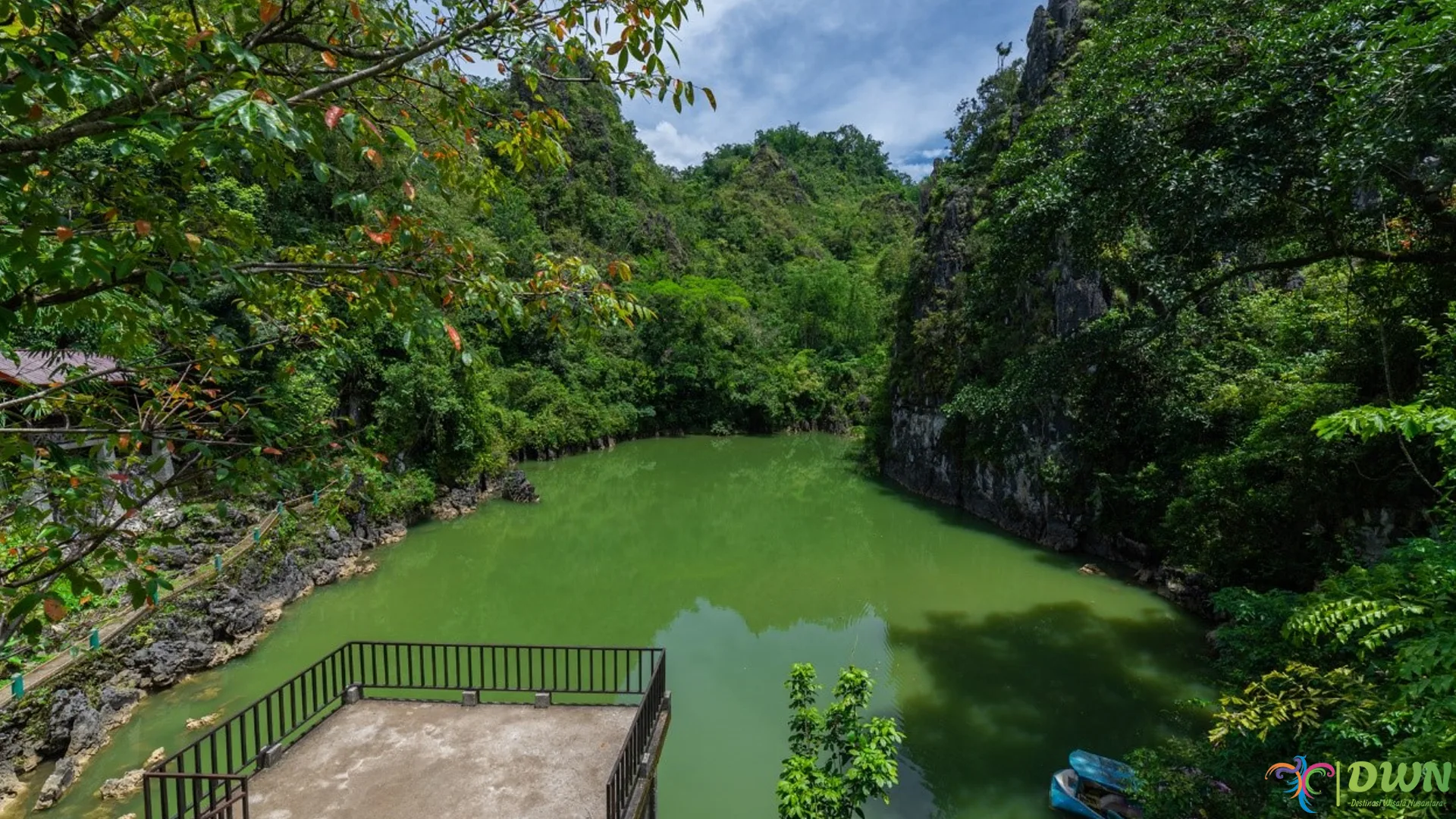 5 Pesona Memukau yang Bisa Kamu Nikmati di Danau Limbong