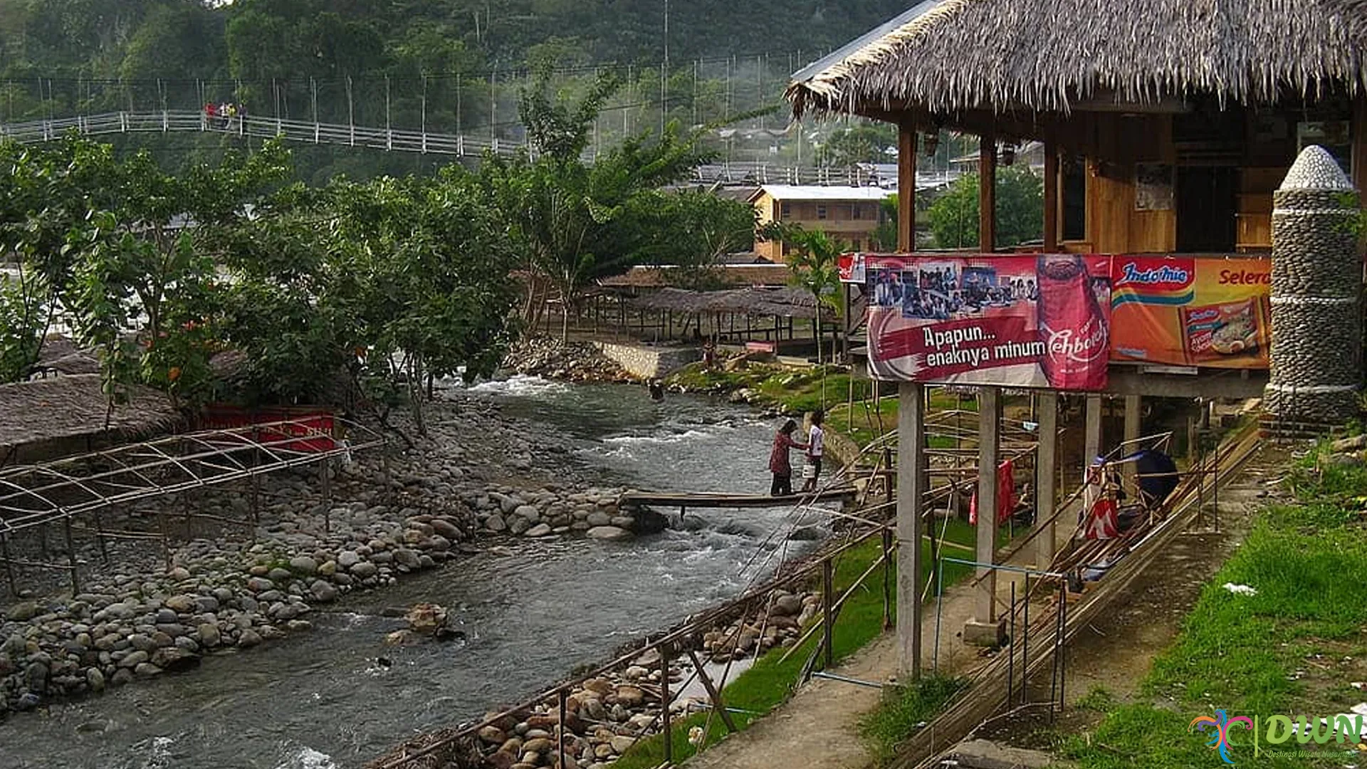 Bukit Lawang: 4 Hal Unik yang Hanya Bisa Kamu Temui di Sana