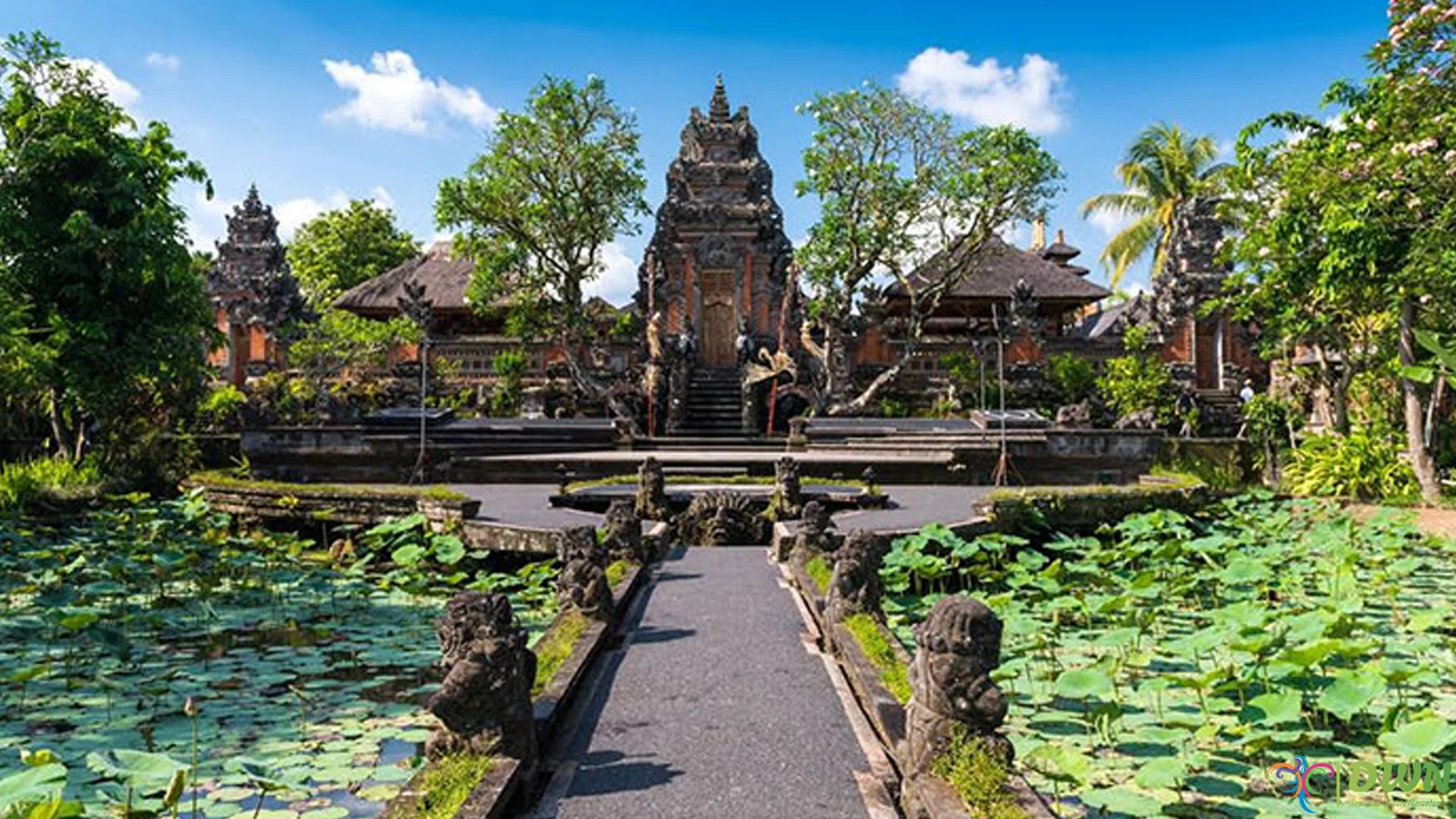 Ubud Palace, 4 Tempat Populer Untuk Menikmati Seni Dan Budaya Bali