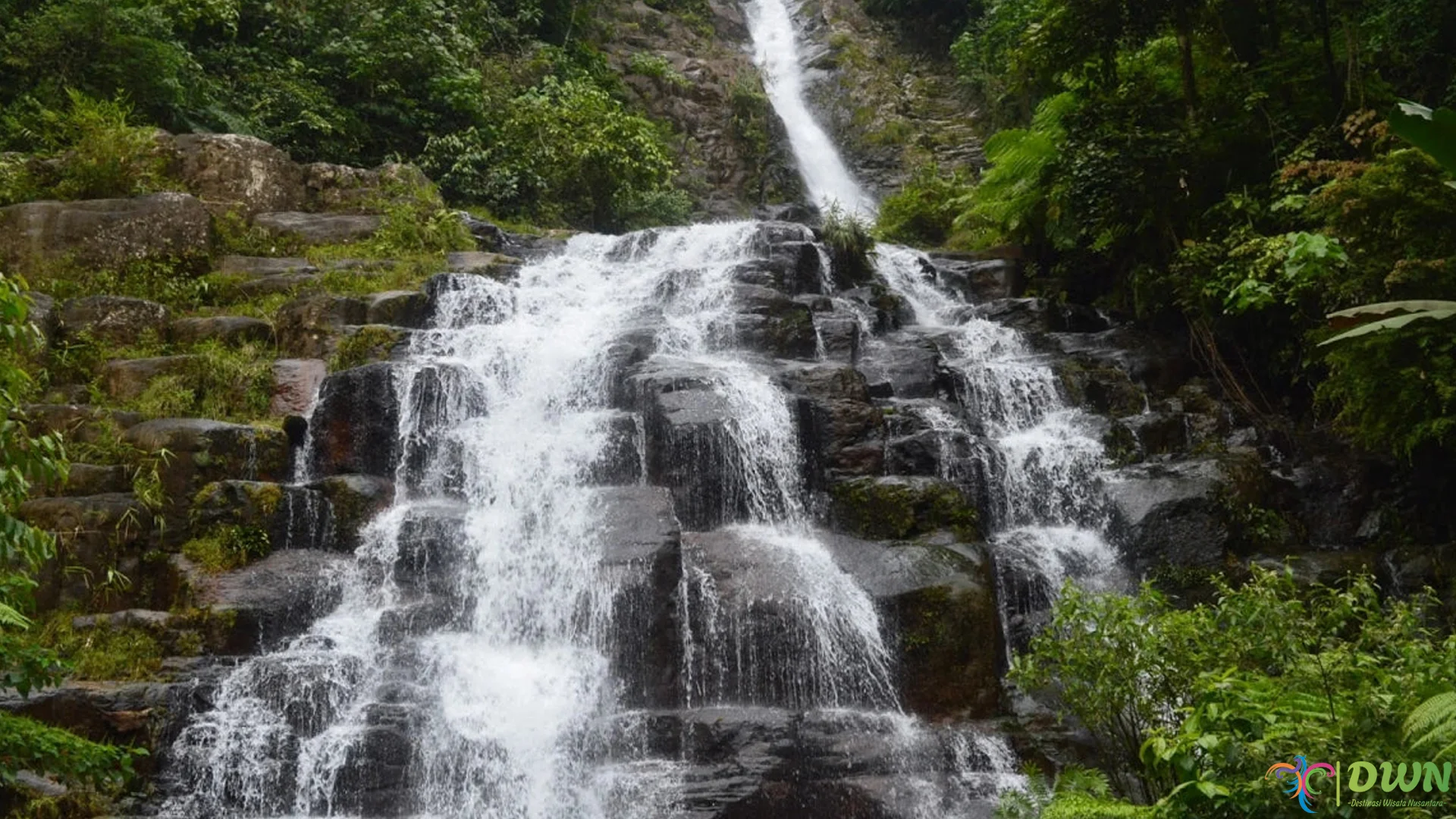 Rahasia 5 Batu Licin Air Terjun Sarasah Gadut Cuaca Cerah Wajib