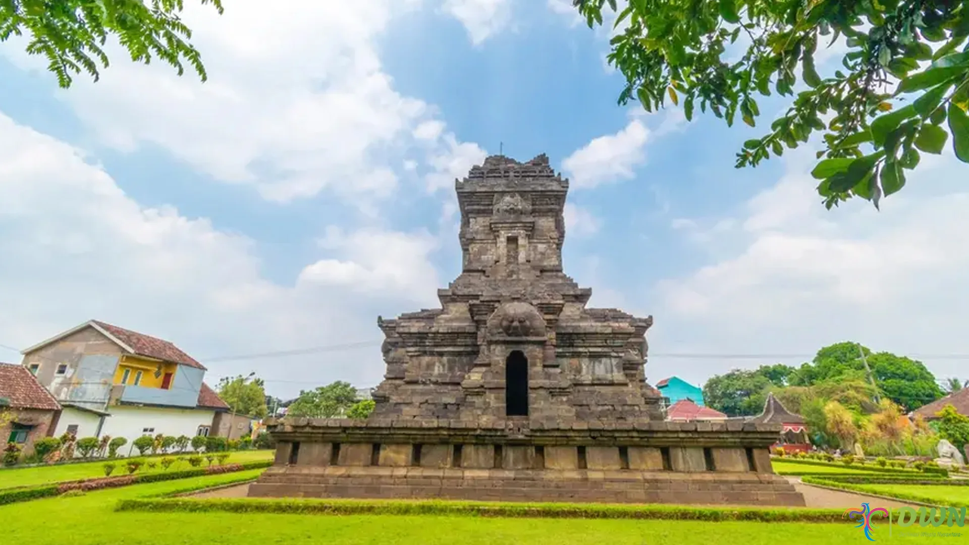 5 Keunikan Wisata Candi Singosari yang Bikin Pengunjung Terpesona