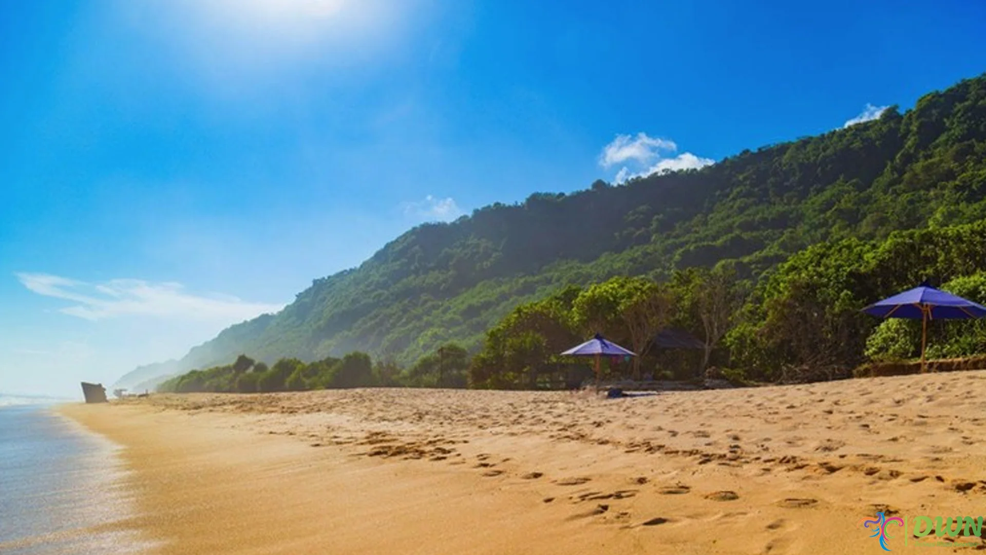 5 Hal Liburan ke Pantai Nunggalan Agar Lebih Aman dan Nyaman