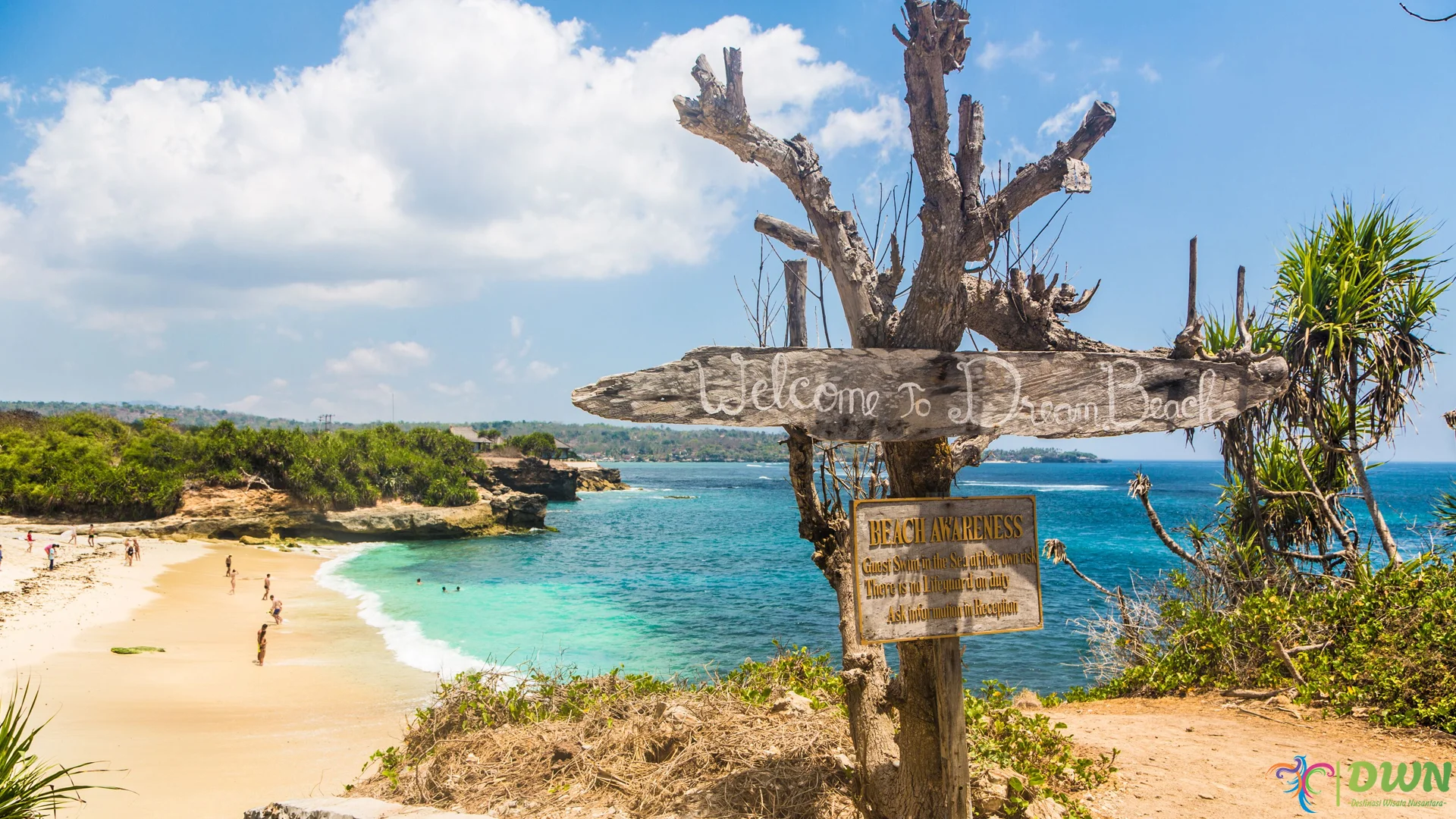 5 Spot Wisata Nusa Lembongan yang Wajib Dikunjungi Bagi Pecinta Alam
