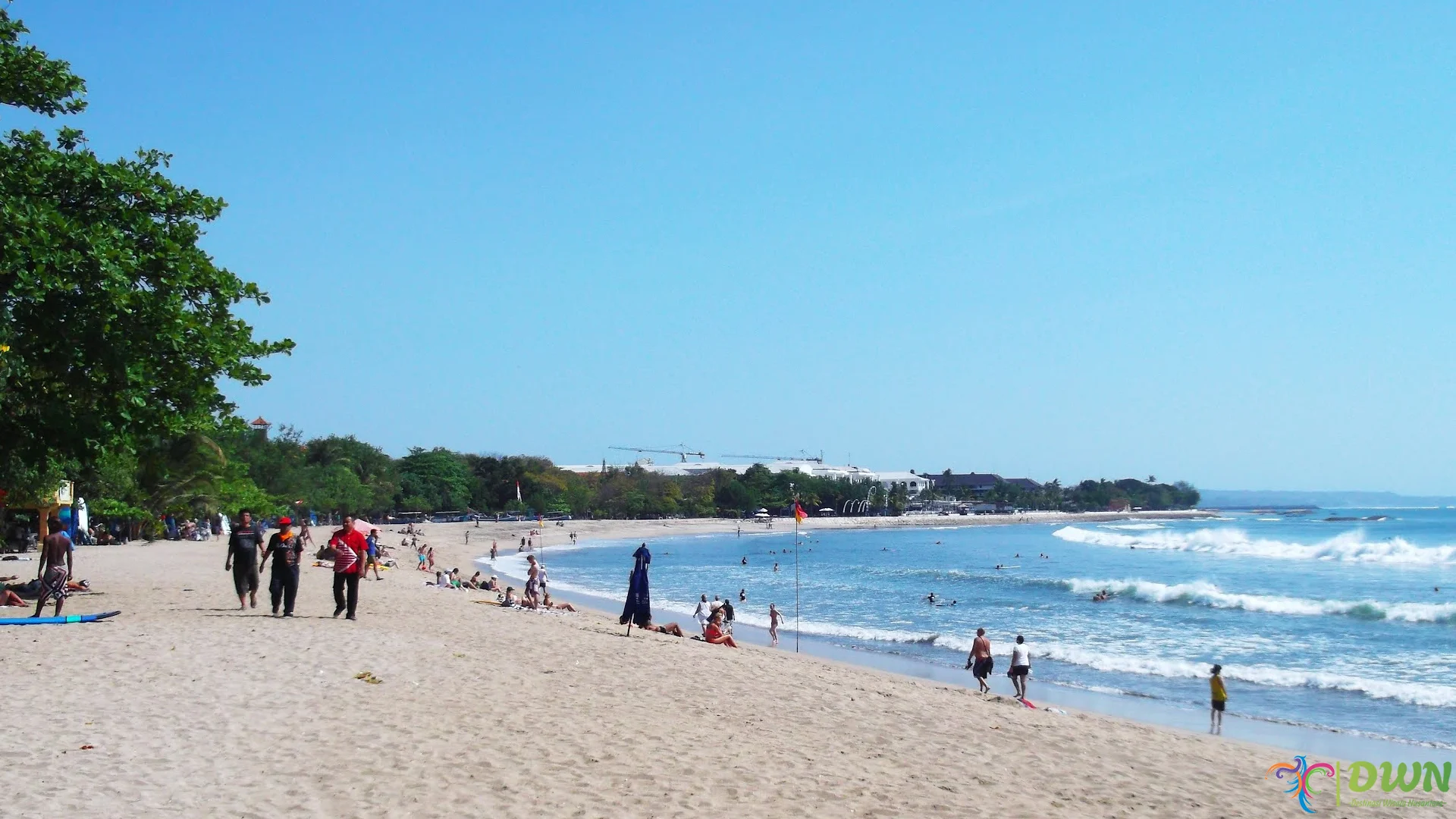 Pantai Kuta Bali dan 5 Aktivitas Air Unik yang Cocok Untuk Keluarga