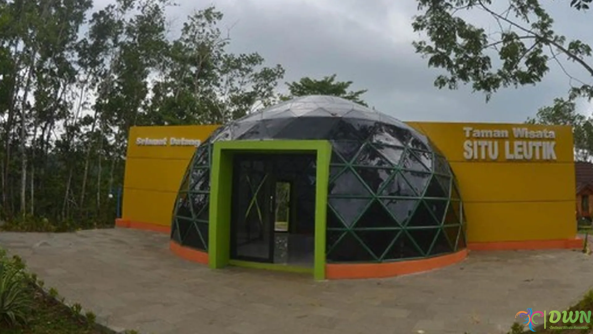 4 Spot Foto Menarik Di Wisata Situ Leutik Yang Wajib Dikunjungi